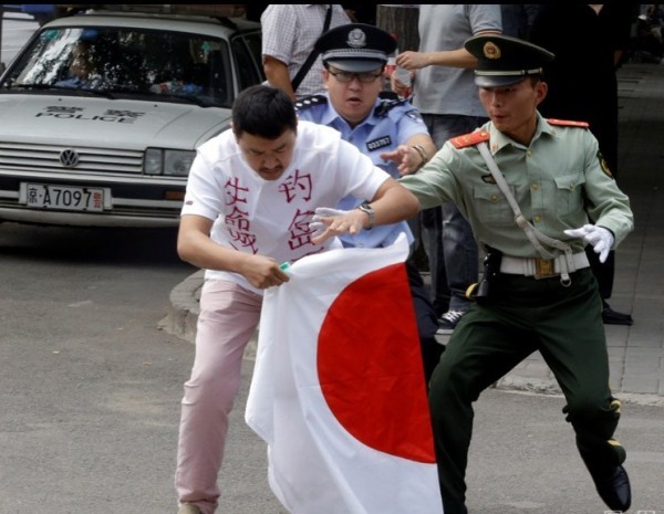 点击图片进入下一页